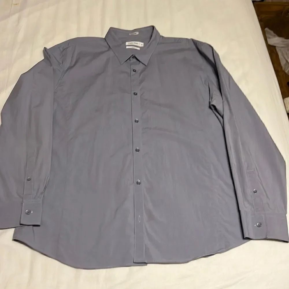 Calvin Klein. XXL men’s button down. Purple
